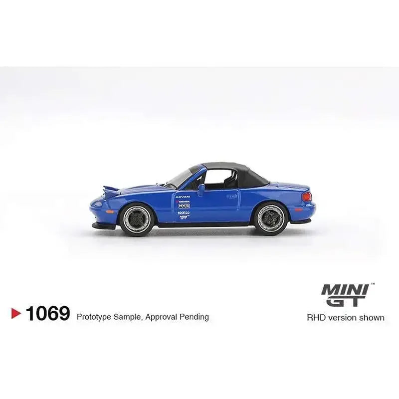 MINI GT Mazda Miata MX-5 1:64 Diecast