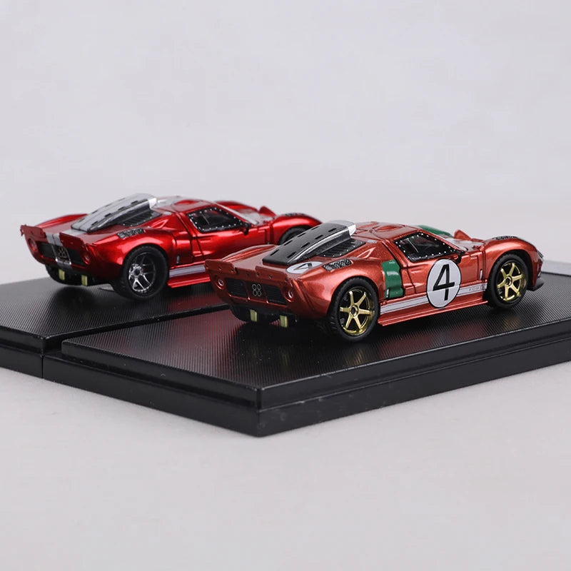 Rm 1 64 Gt40 Racing Openable Magnetic Engine 1:64 Diecast