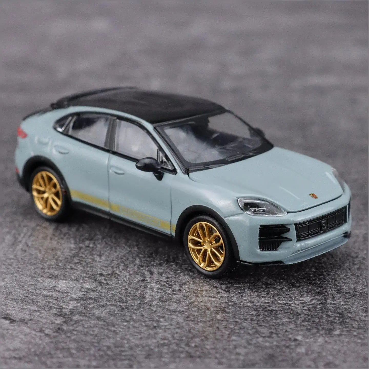 Porsche Cayenne Turbo GT TH Model 1:64 Diecast
