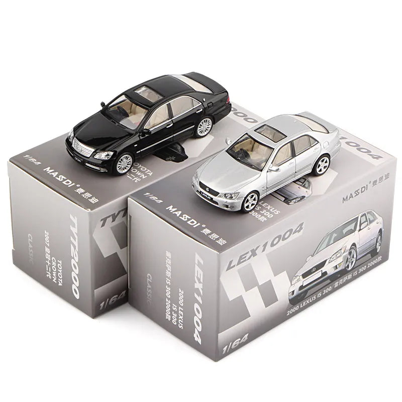 Toyota Crown / Lexus IS300 Masdi 1:64 Scale Diecast Model Car