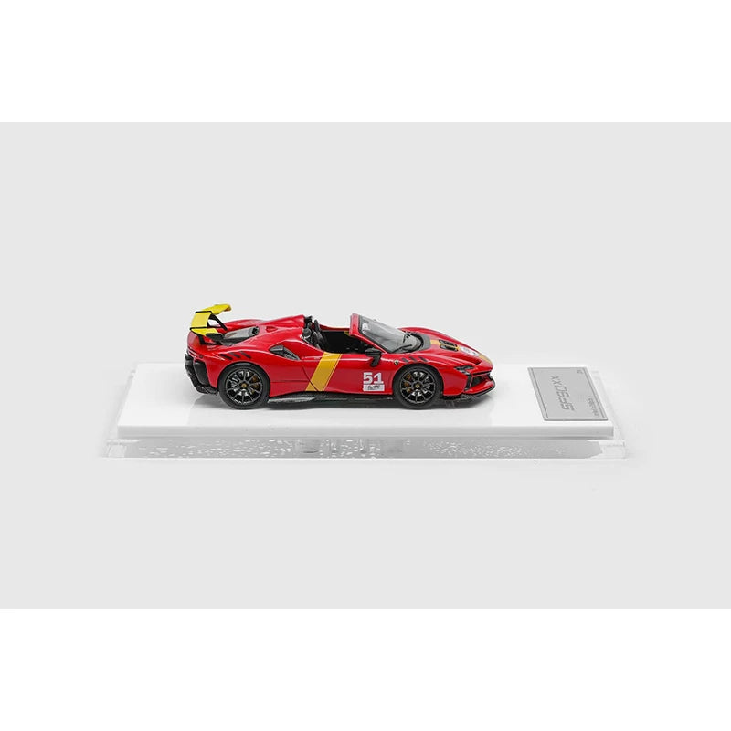 Ferrari SF90 XX SPIDER Le Mans DMH 1:64 Diecast