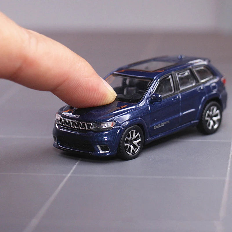 Jeep Grand Cherokee SUV 1:64 Diecast