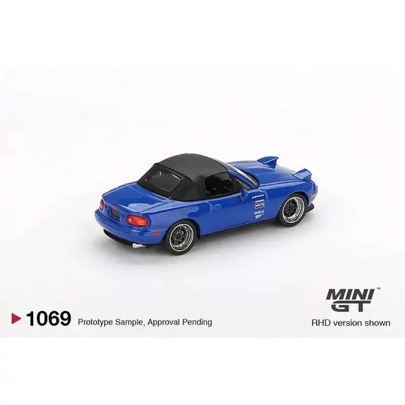 MINI GT Mazda Miata MX-5 1:64 Diecast