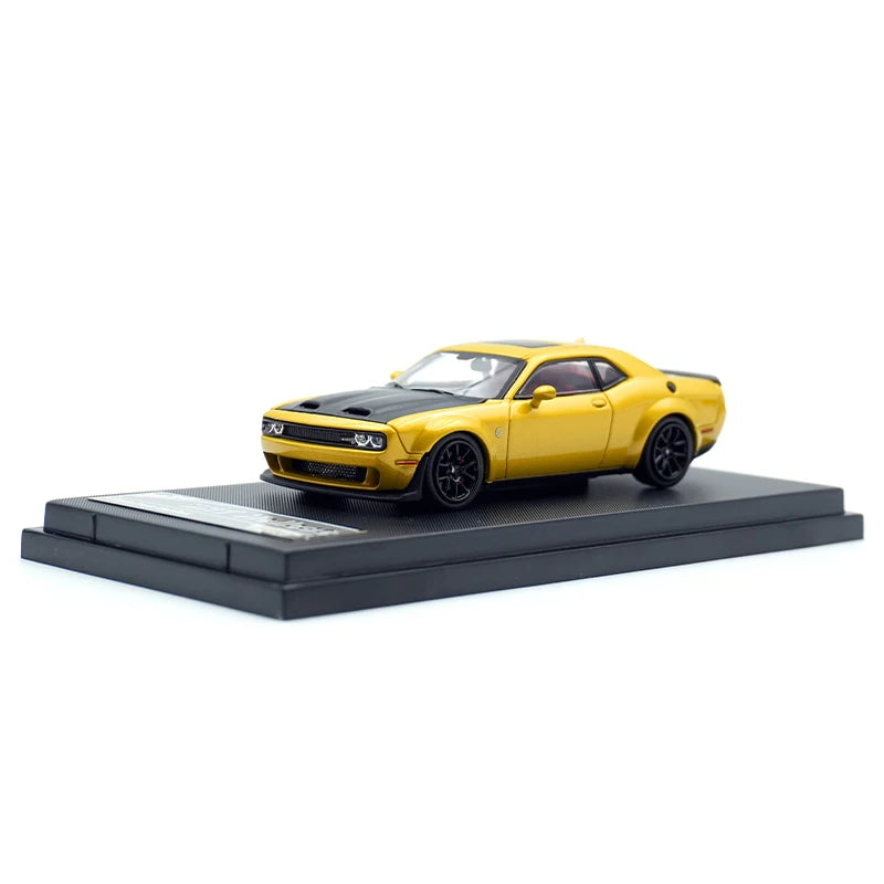 Dodge Challenger SRT Hellcat Austin 1:64 Diecast