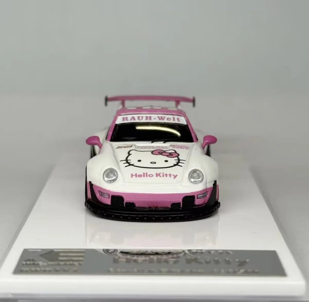 Porsche XKE RWB964 Limited Edition500 1:64 Diecast