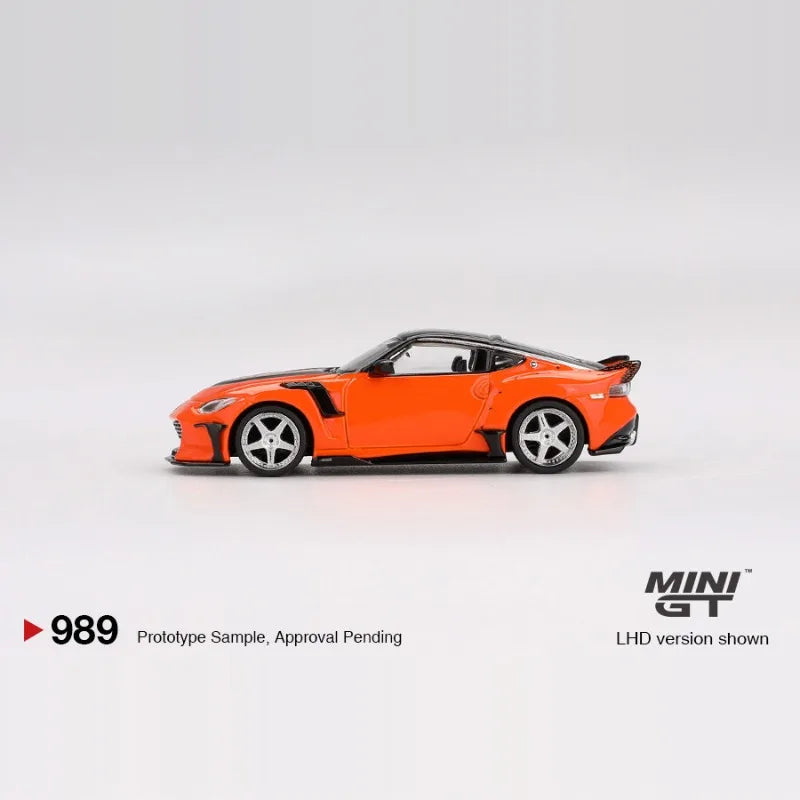 MINI GT Nissan Z VeilSide FFZ400 1:64 Diecast