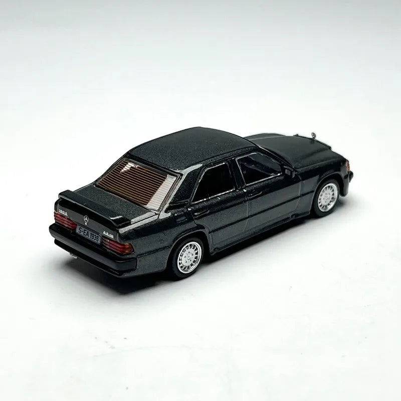 Tarmac Works Mercedes-Benz 190E 1:64 Diecast
