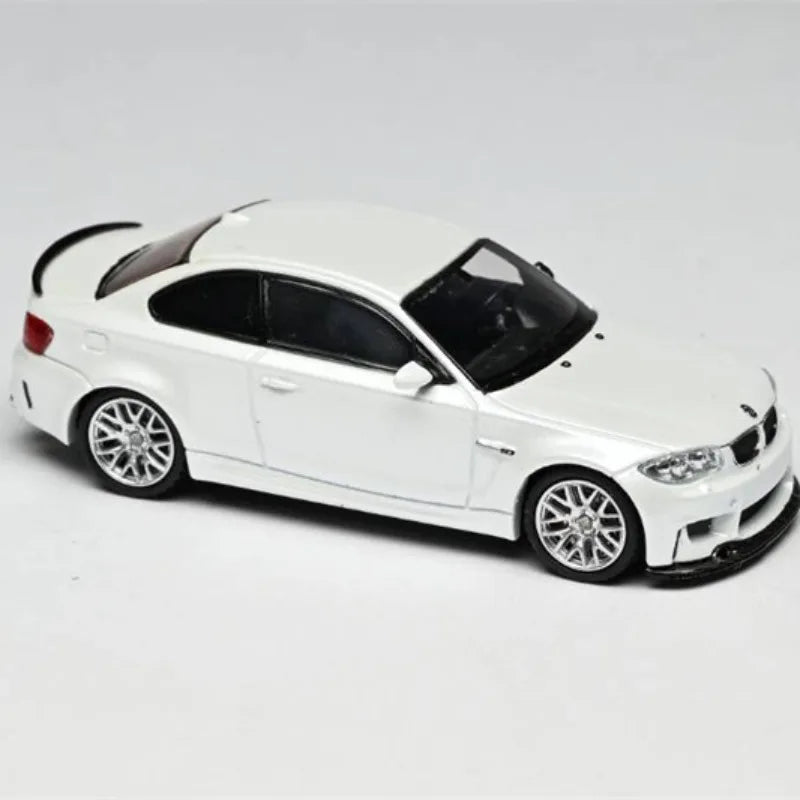 BMW 1M E82 7:64 Diecast