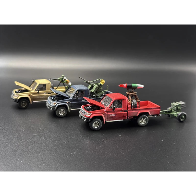Toyota Land Cruiser LC79 J70 Armed Pickup Truck HobbyFans 1:64 Scale Diecast Model Car