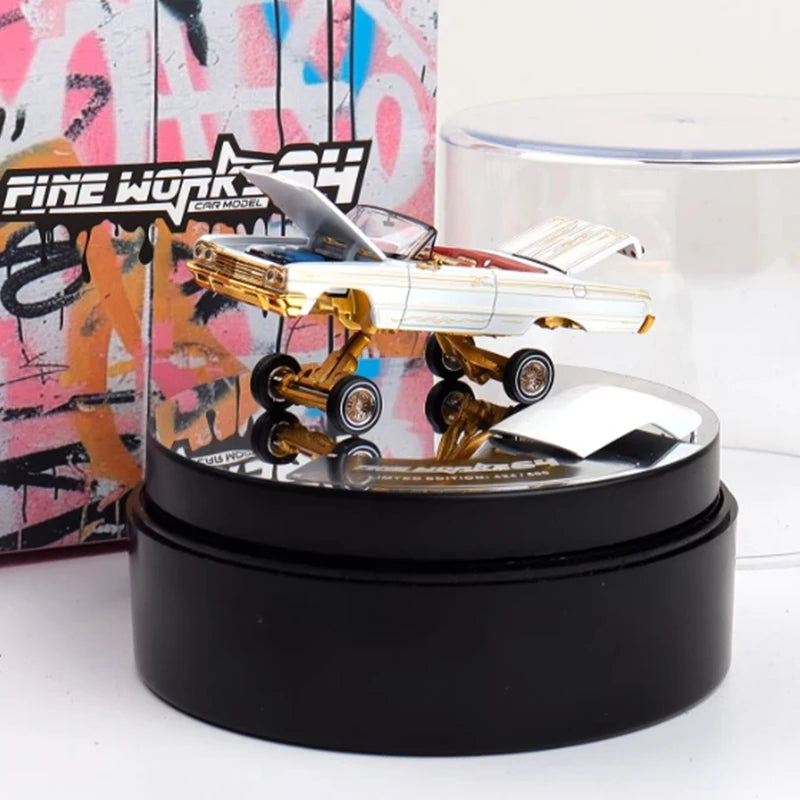 Fineworks 1 64 Chevrolet Impala Hardcover Edition Open Full Door 1:64 Diecast