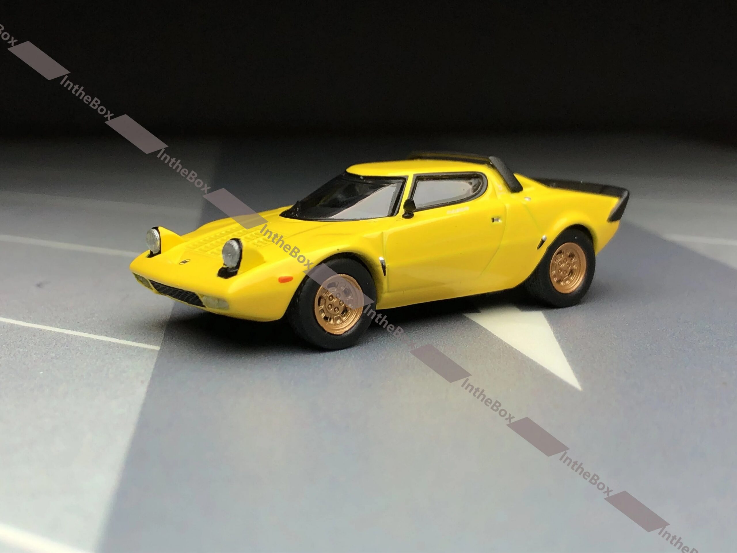 Lancia OCT Stratos HF Stradale 1:64 Diecast