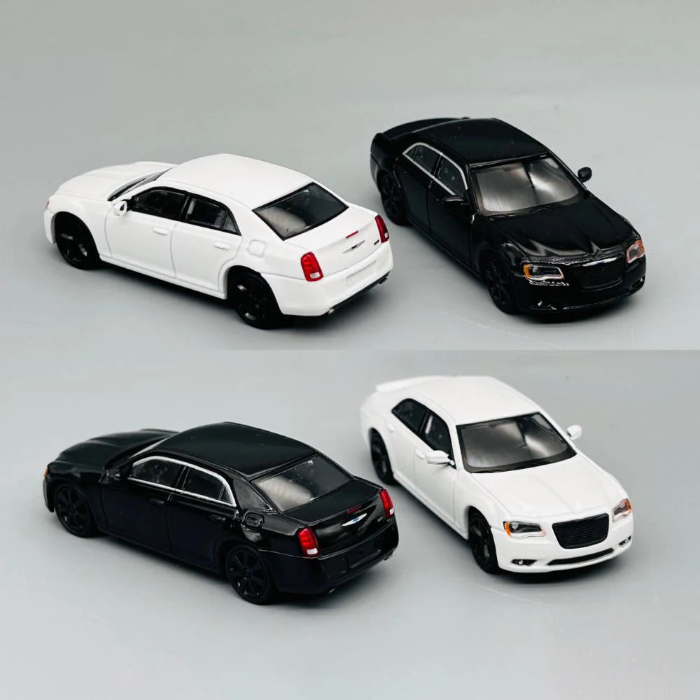 Chrysler 300C 596 1:64 Diecast