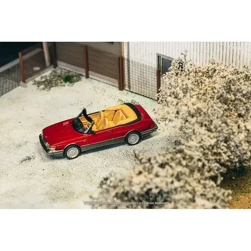 Tarmac Works Saab 900 Turbo Convertible Red 1:64 Diecast