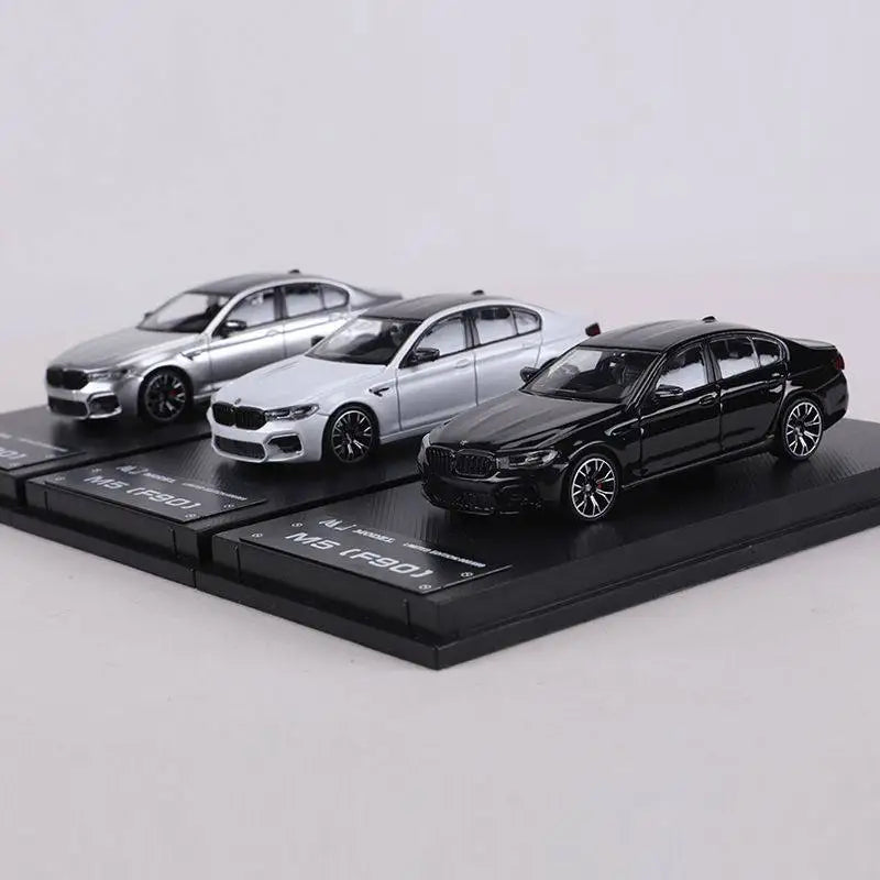 BMW M5 F90 MK6 MJ Model 1:64 Diecast