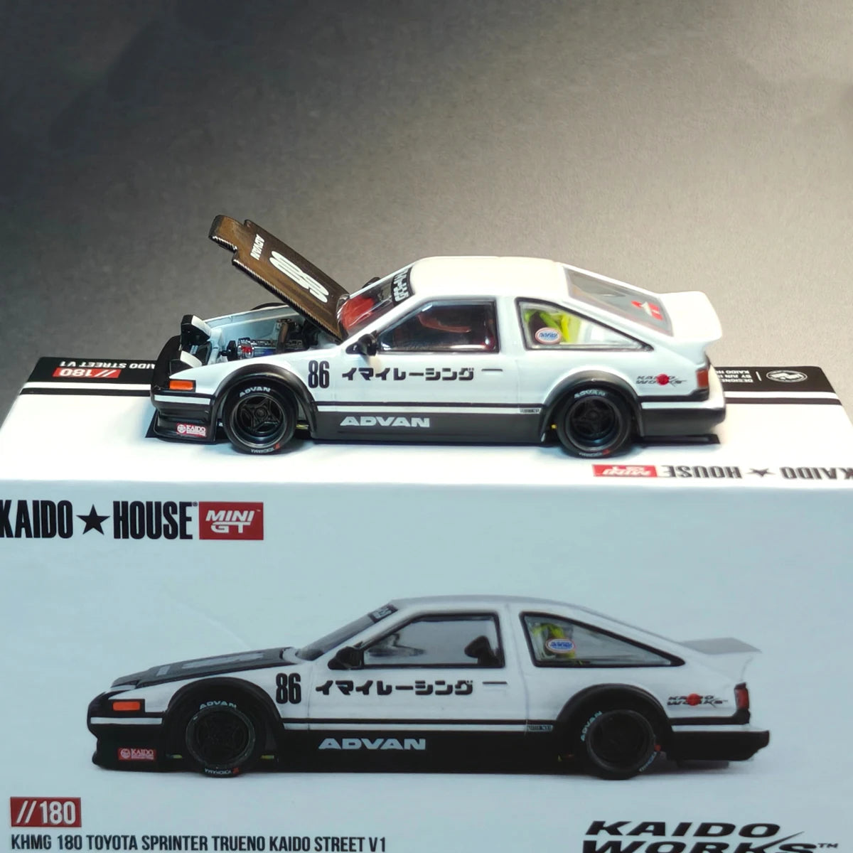 Toyota Sprinter Trueno AE86 IMAIRACING KHMG 1:64 Scale Diecast Model Car