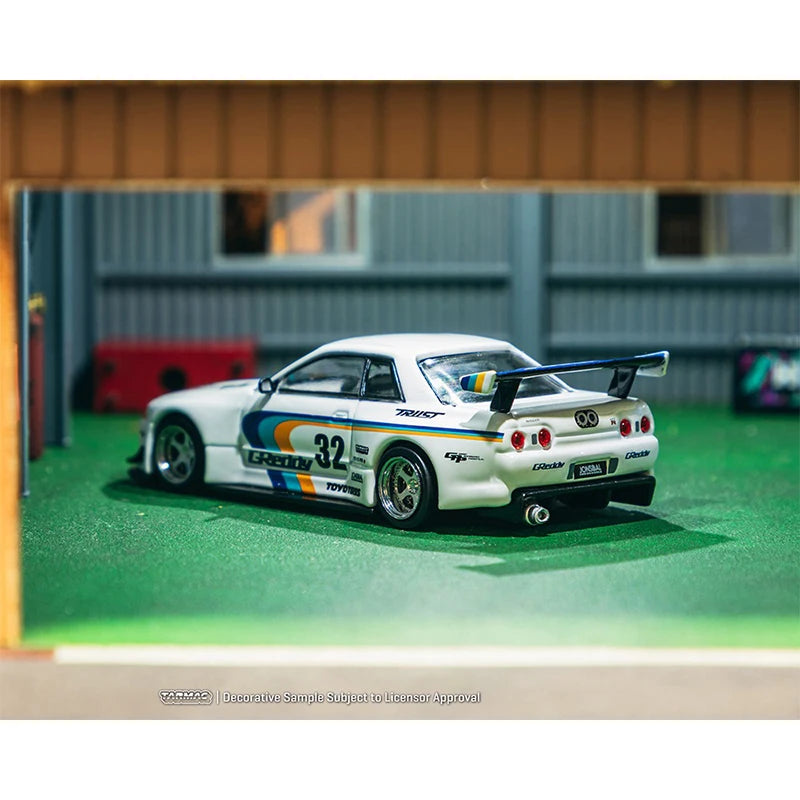 Nissan Skyline GT-R R32 Widebody 1:64 Diecast