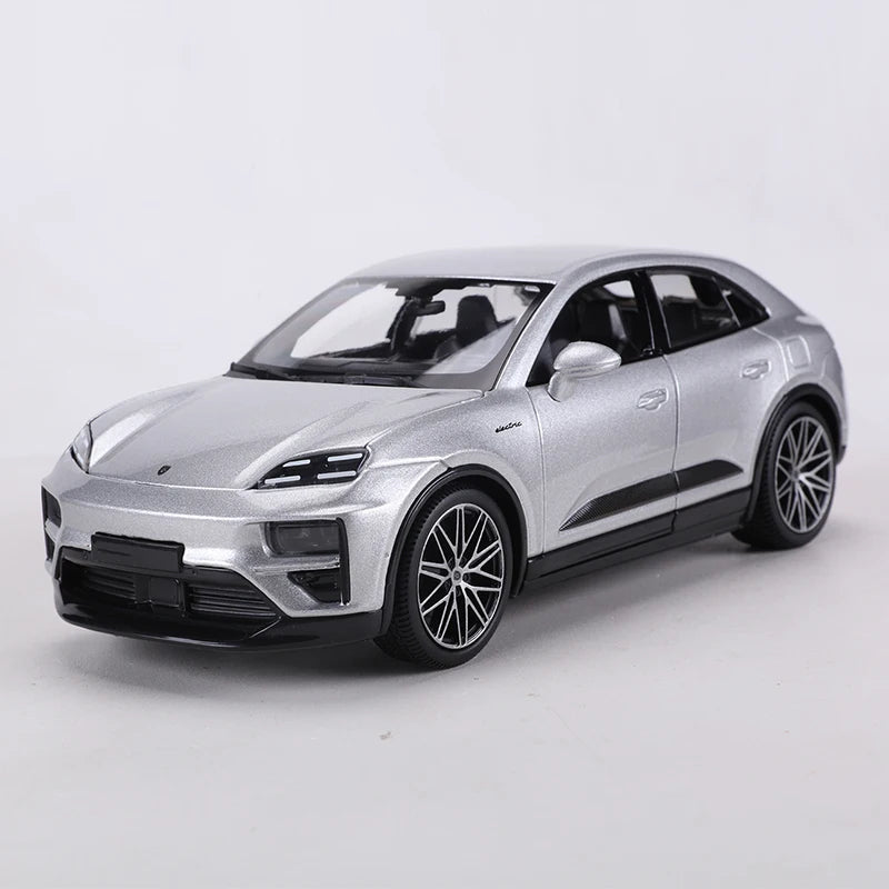 Bburago Porsche Macan Turbo Electric 1:24 Diecast