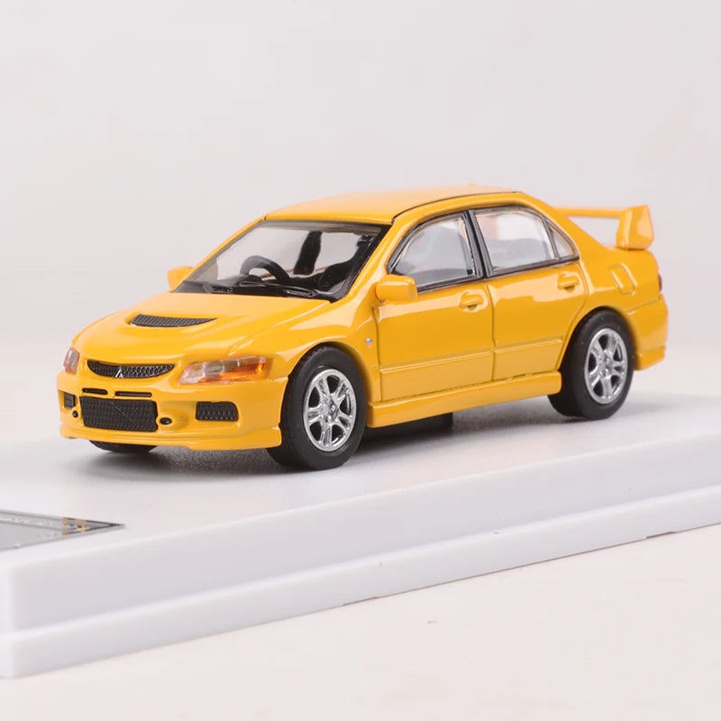 Mitsubishi Lancer Evolution LMLF 1:64 Diecast