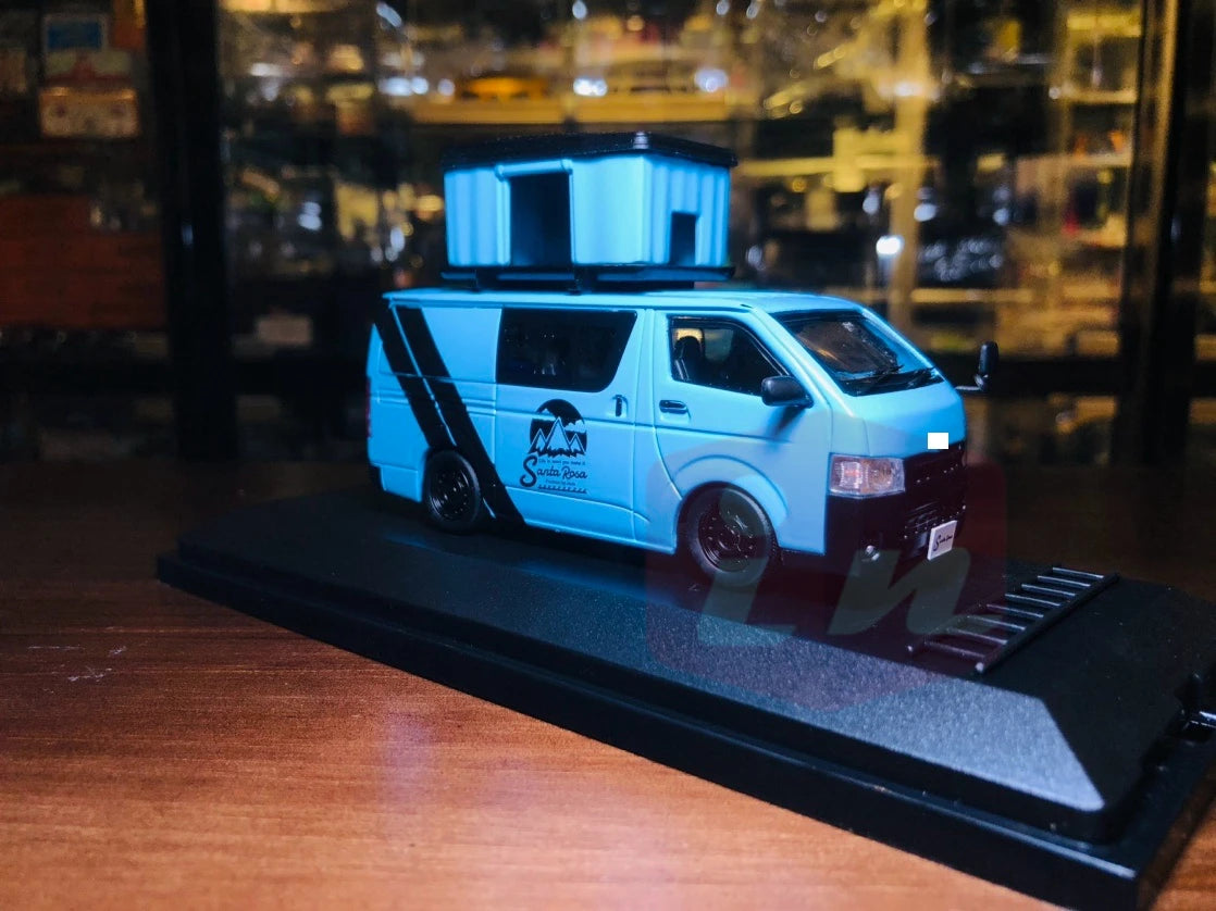 Toyota Hiace Hong Kong Blue 1:43 Diecast Model