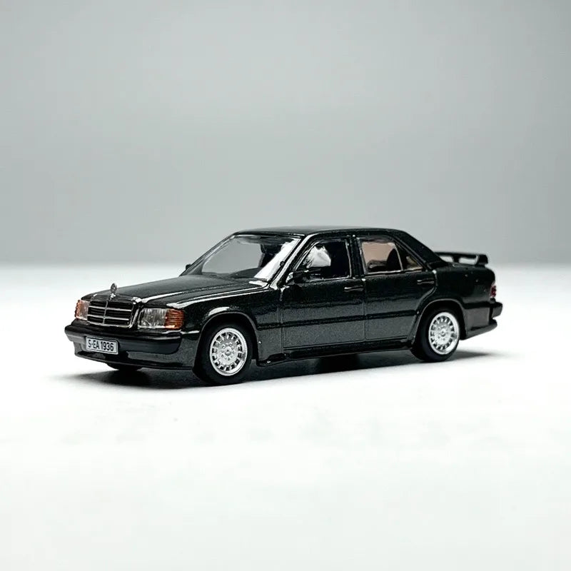 Tarmac Works Mercedes-Benz 190E 1:64 Diecast