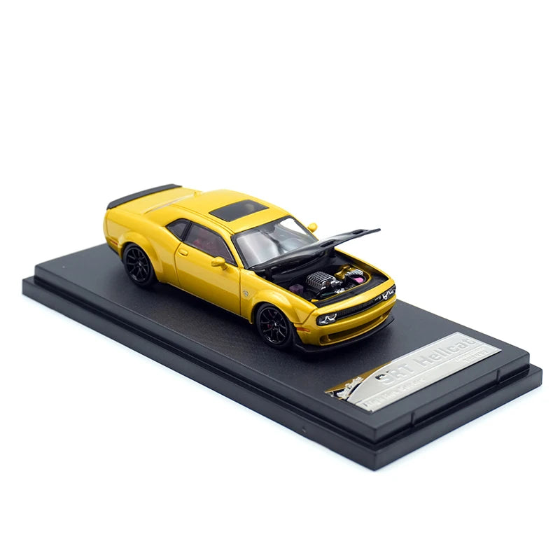 Dodge Challenger SRT Hellcat Austin 1:64 Diecast