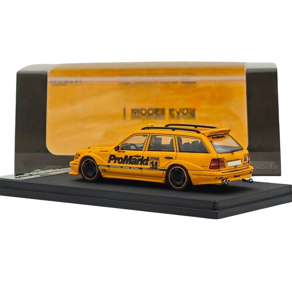 Mercedes-Benz S124 T MODEII EVO2 Wagon Taxi 1:64 Diecast
