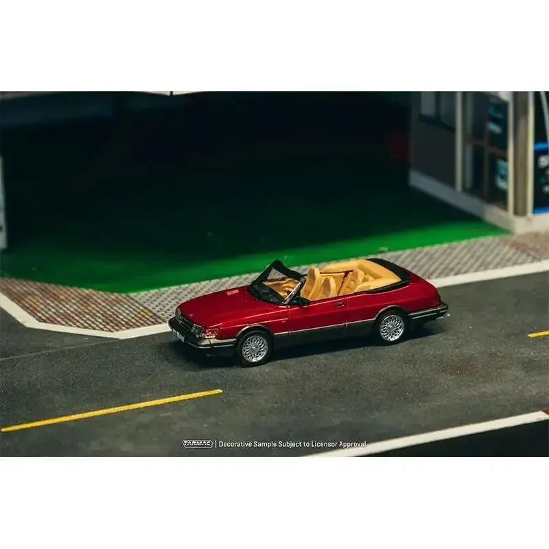 Tarmac Works Saab 900 Turbo Convertible Red 1:64 Diecast