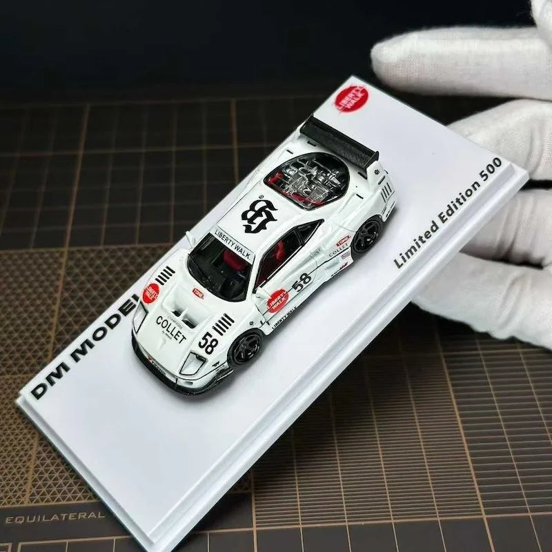Ferrari F40 LBWK #58 Martini DM Model 1:64 Diecast