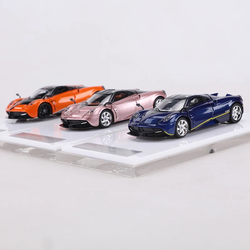 Hkm 1 64 Huayra Can Open the Door and the 1:64 Diecast