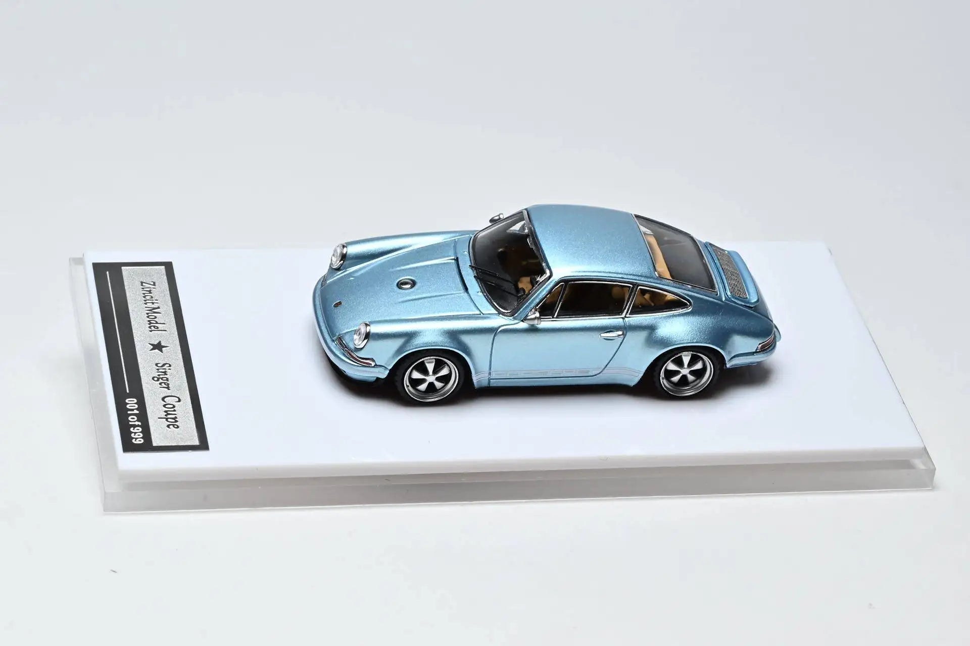 Metallic Purple Icy Blue 1:64 Diecast