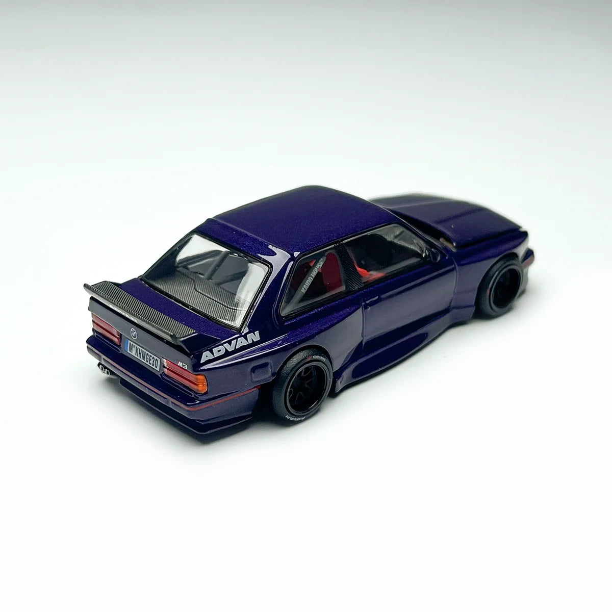 Kaido House BMW M3 E30 Advan 1:64 Diecast