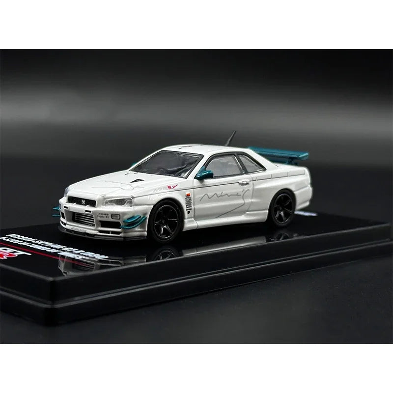 INNO64 Nissan Skyline GT-R R34 Spec 1:64 Diecast