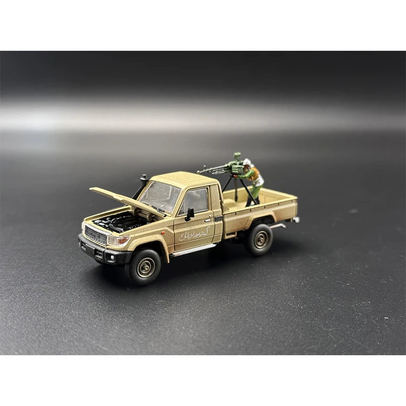 Toyota Land Cruiser LC79 J70 Armed Pickup Truck HobbyFans 1:64 Scale Diecast Model Car