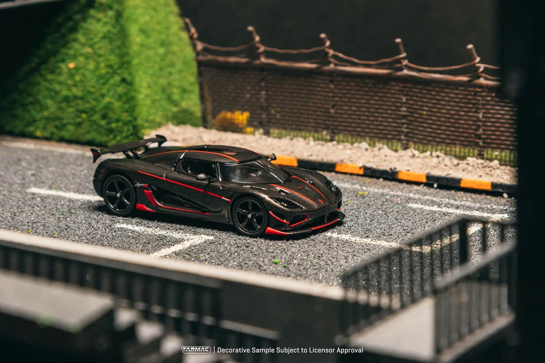 Tw 1 64 Koenigsegg Agera Rs Black Carbon Fiber Red 1:64 Diecast