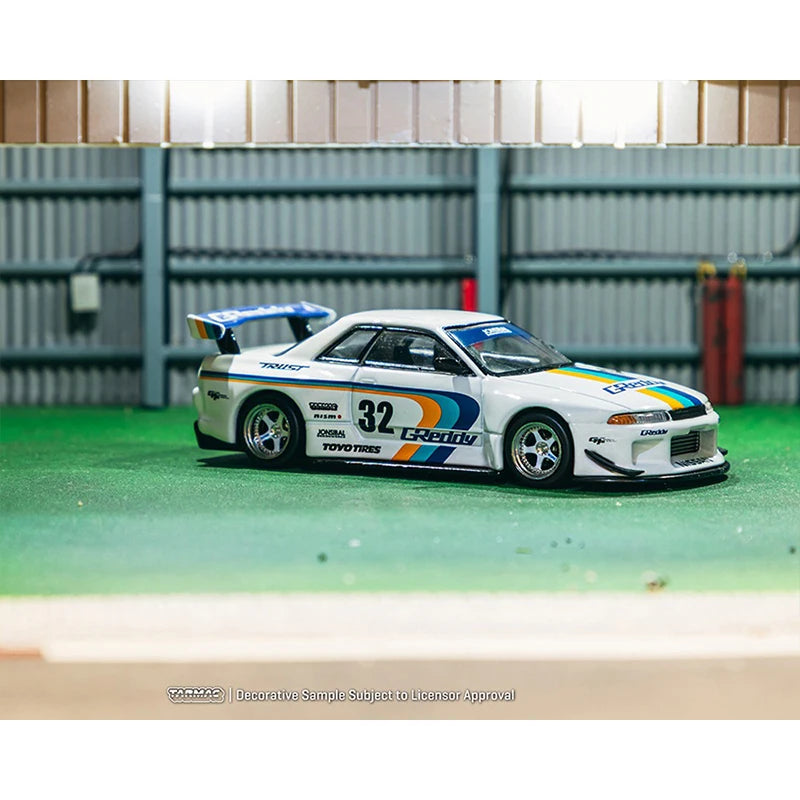 Nissan Skyline GT-R R32 Widebody 1:64 Diecast