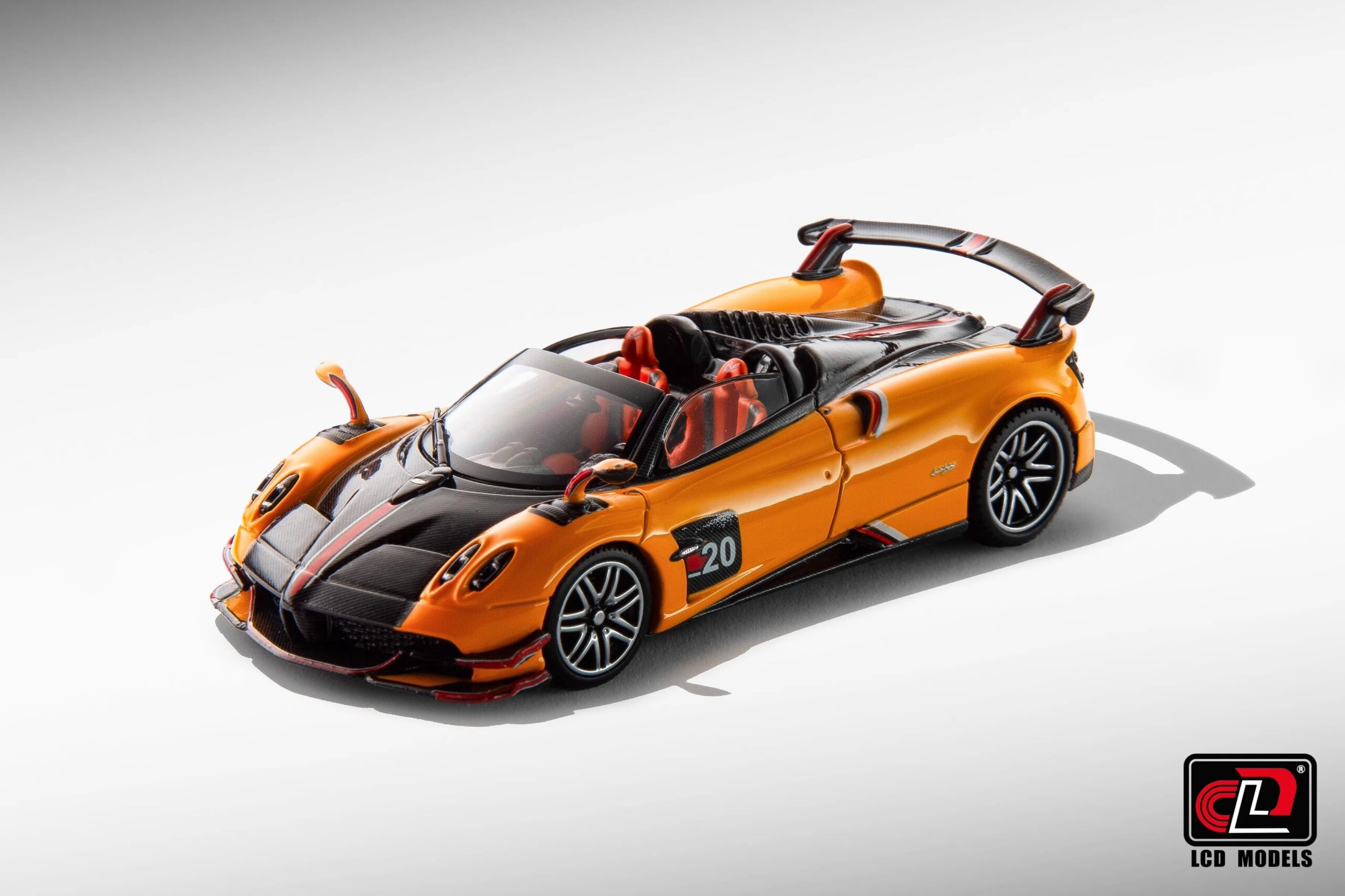 LCD Cld Models Huayra Roadster Bc 1 64 1:64 Diecast