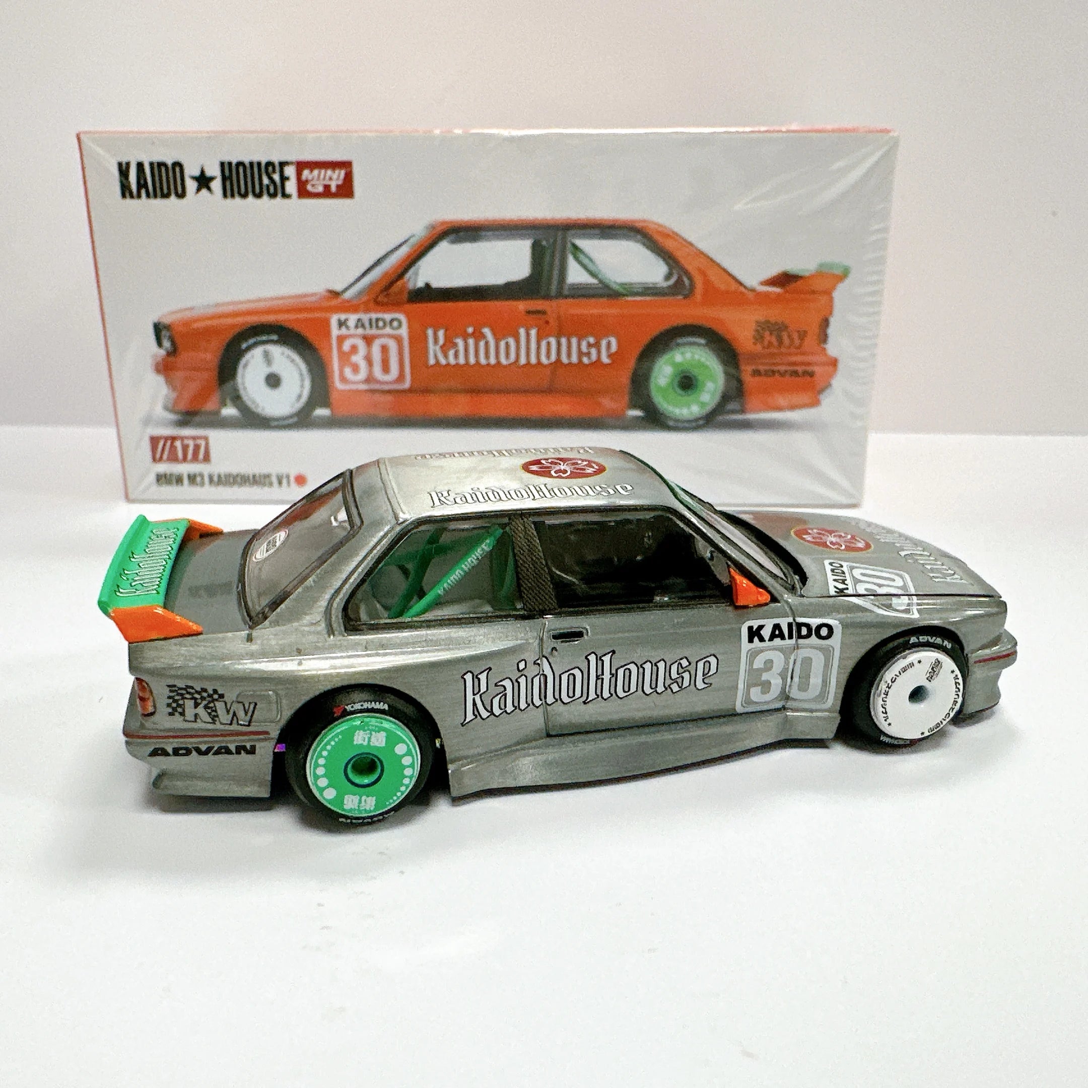 Kaido House BMW M3 Openable Hood CHASE 1:64 Diecast