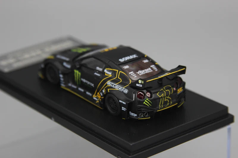 Nissan GT-R R35 35GT-RR LBWK 1:64 Diecast