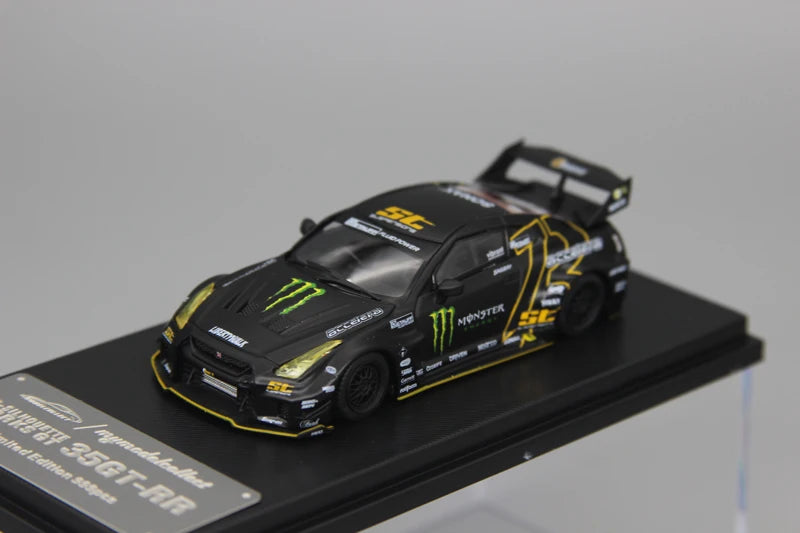 Nissan GT-R R35 35GT-RR LBWK 1:64 Diecast