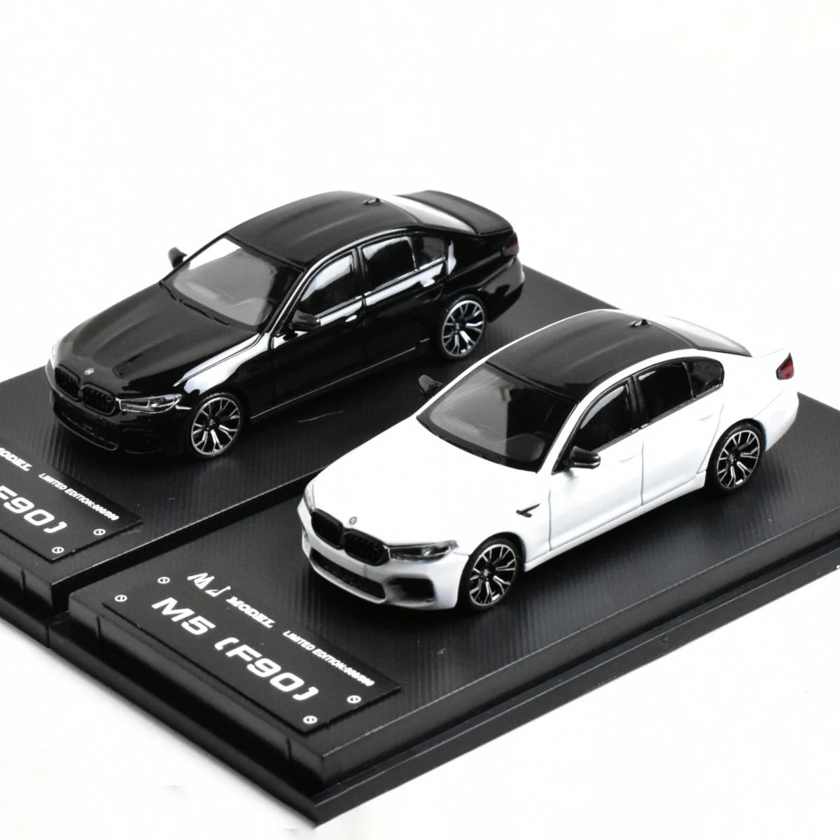 BMW M5 F90 MK6 MJ Model 1:64 Diecast