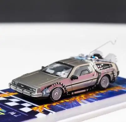 DeLorean DMC-12 Back to the Future MJ 1:64 Diecast