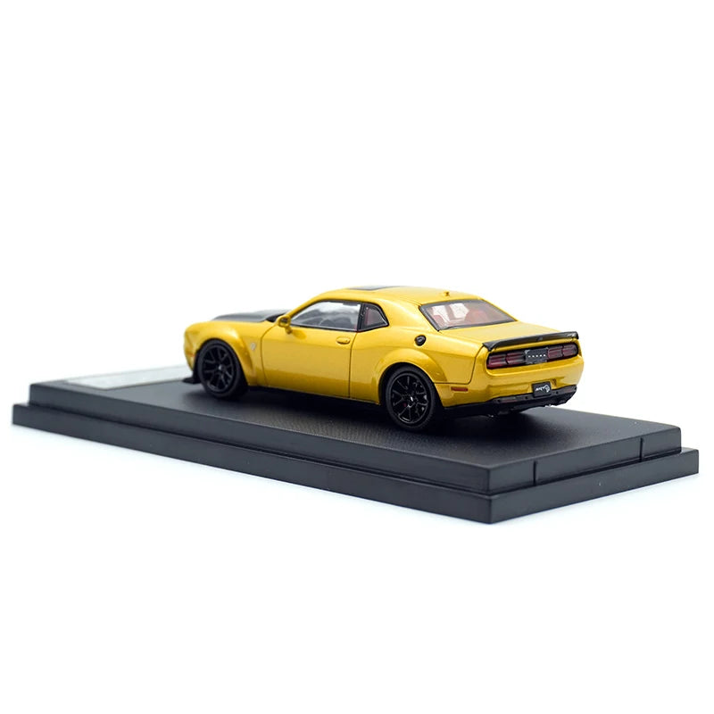 Dodge Challenger SRT Hellcat Austin 1:64 Diecast