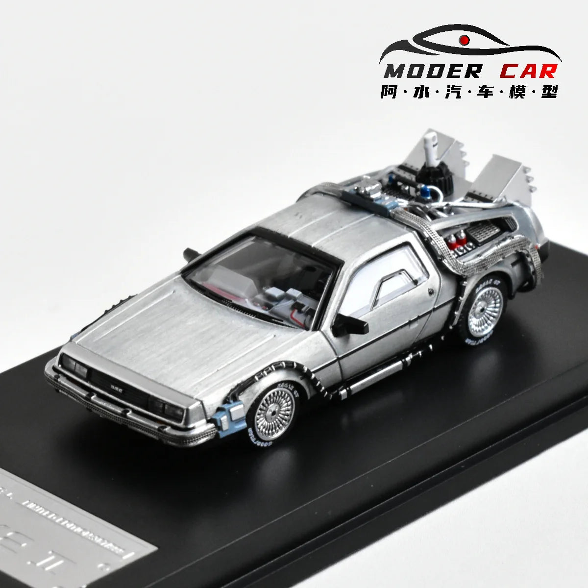 DeLorean DMC-12 Back to the Future MJ 1:64 Diecast