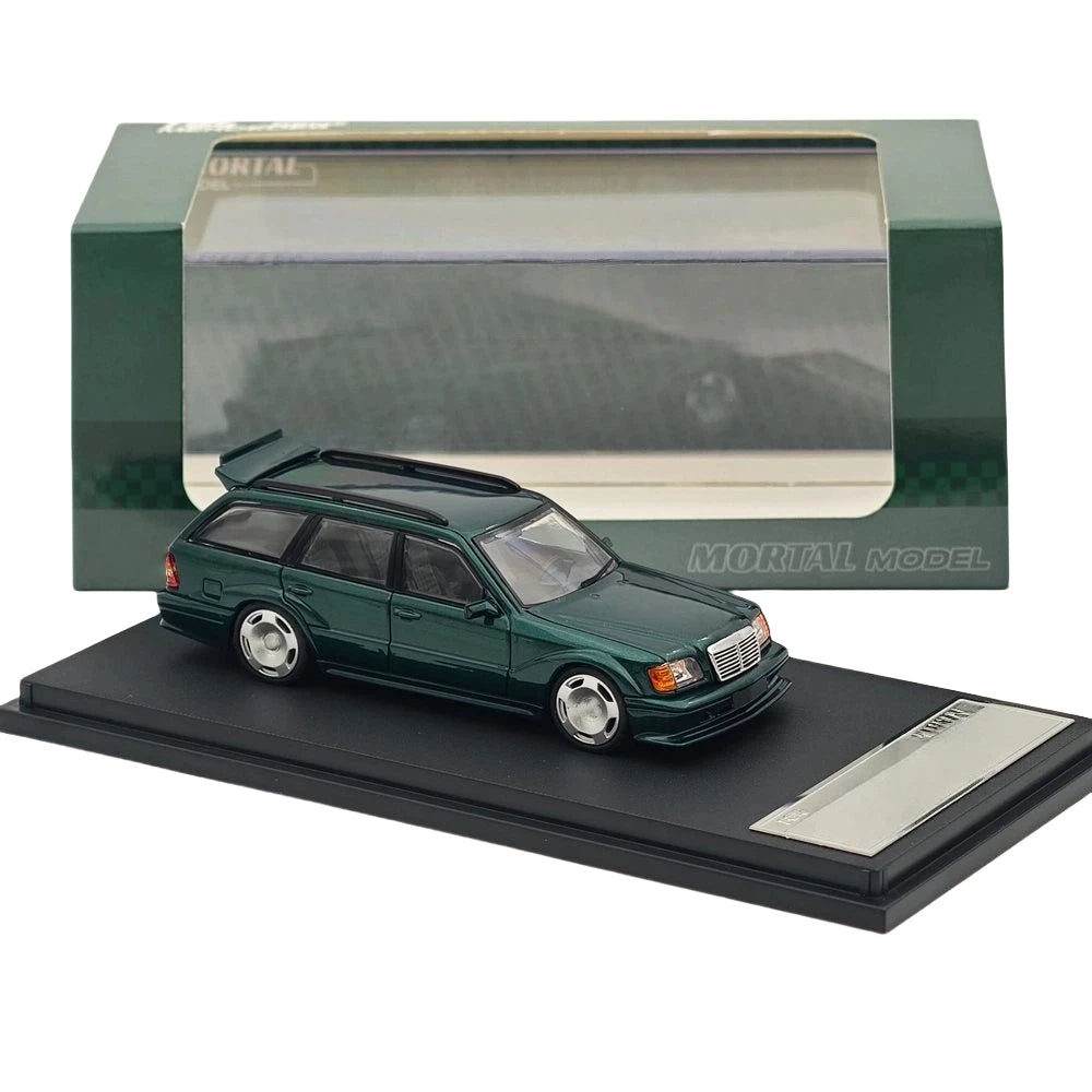 Mercedes-Benz S124 T MODEII EVO2 Wagon Taxi 1:64 Diecast