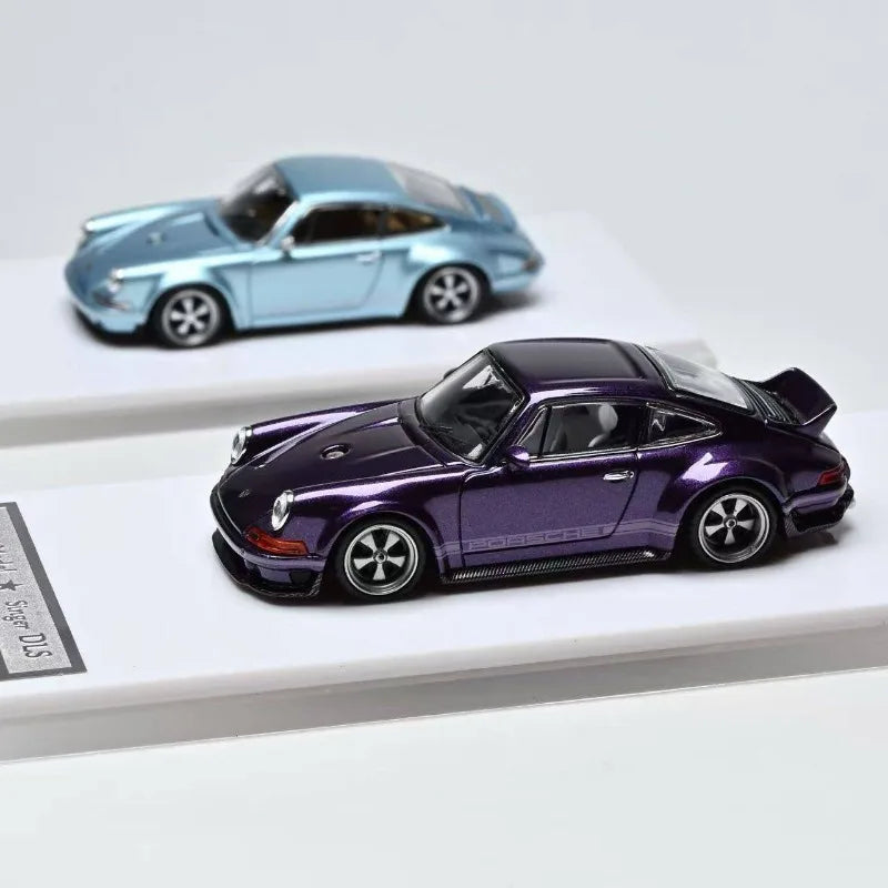 Metallic Purple Icy Blue 1:64 Diecast