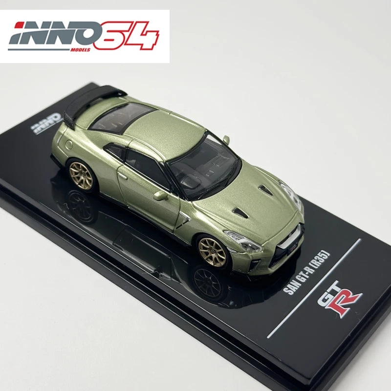 Inno 1 64 GT-R R35 Millennium Jade 1:64 Diecast