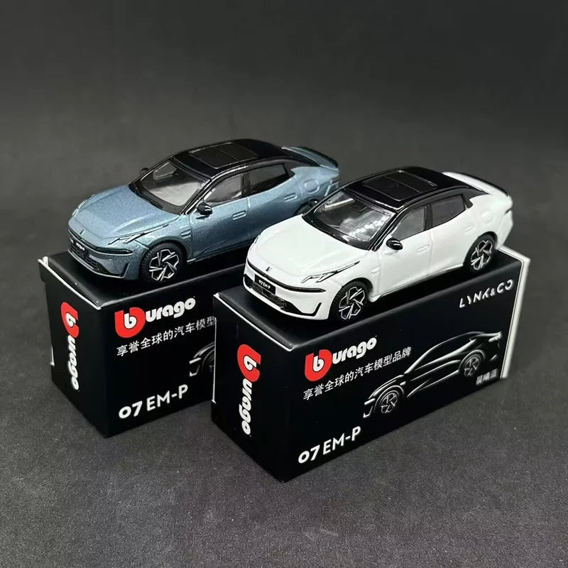 Bburago Lynk & Co 07 EM-P 1:64 Diecast