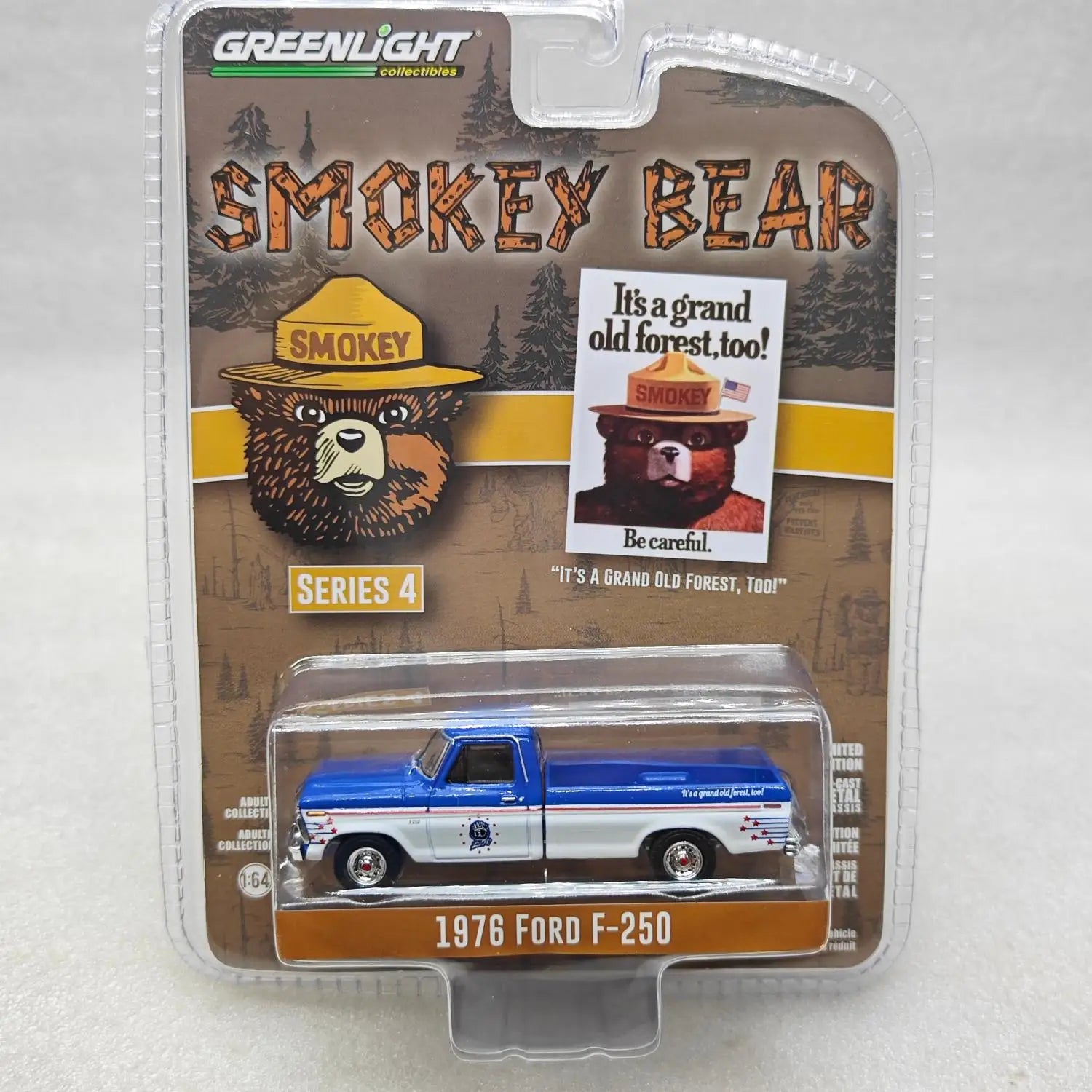 GreenLight Ford Smoked Bear Series 4-1976 F 1:64 Diecast