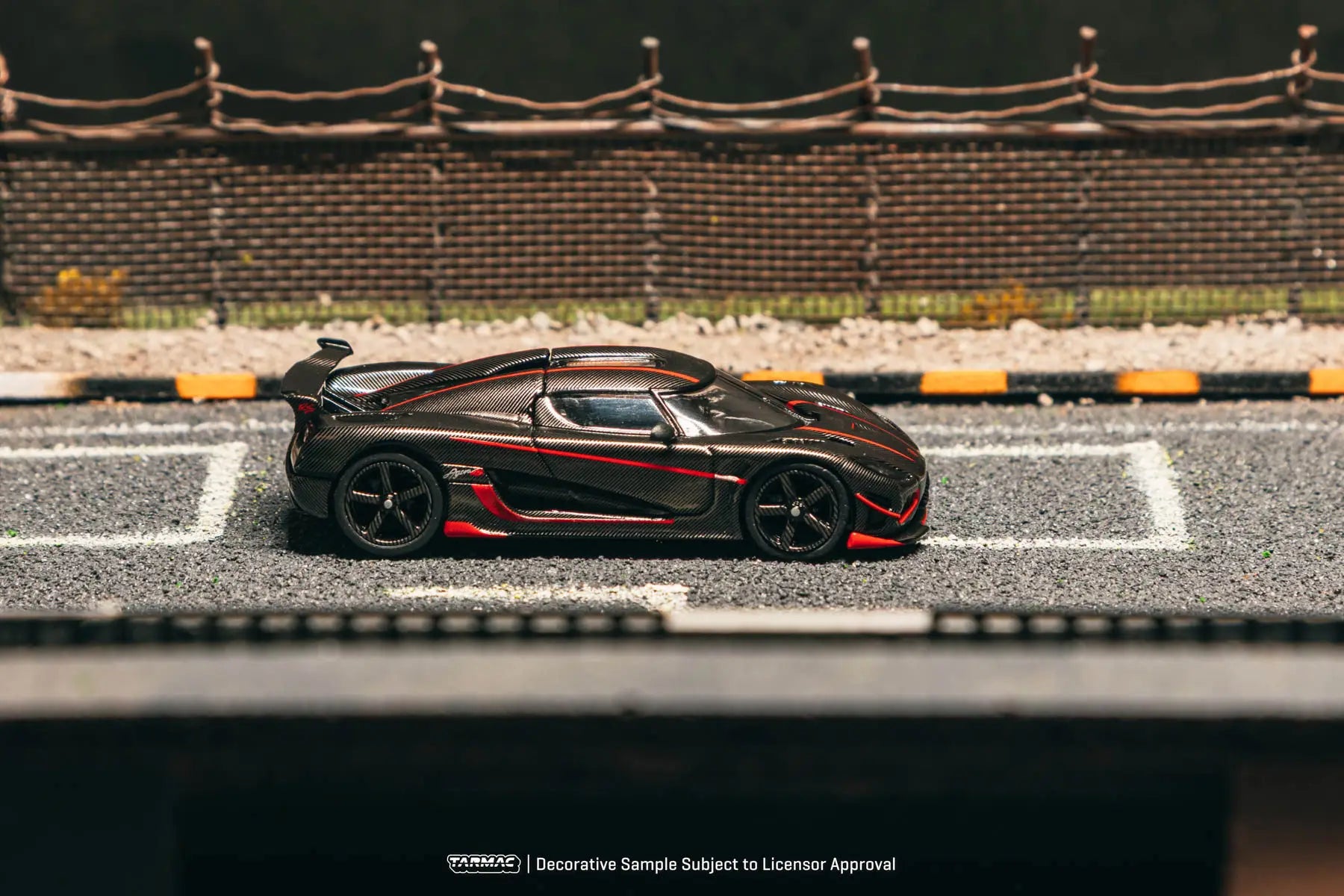 Tw 1 64 Koenigsegg Agera Rs Black Carbon Fiber Red 1:64 Diecast