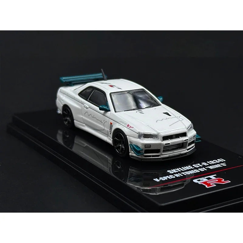 INNO64 Nissan Skyline GT-R R34 Spec 1:64 Diecast